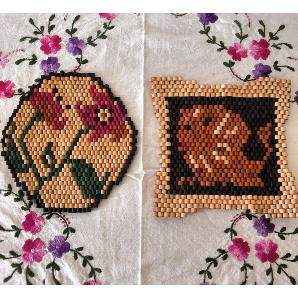 Vintage Bamboo Wood Bead Trivets Hot Pad Floral Flowers Lion Animal MCM